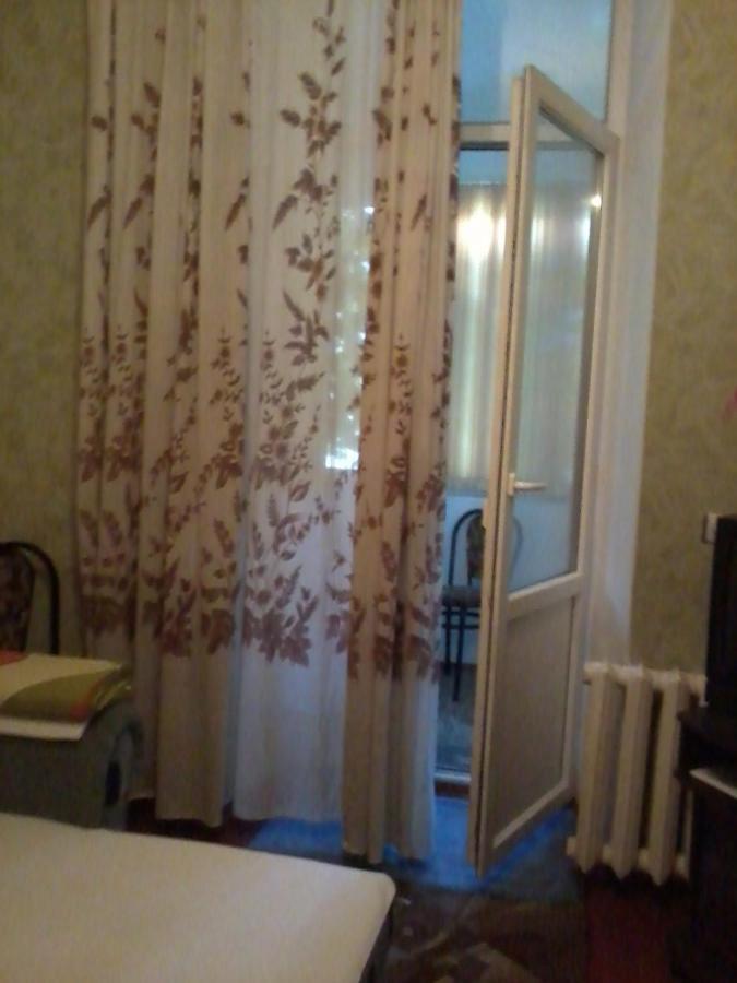 Квартира В Центре. Odessa Exterior foto